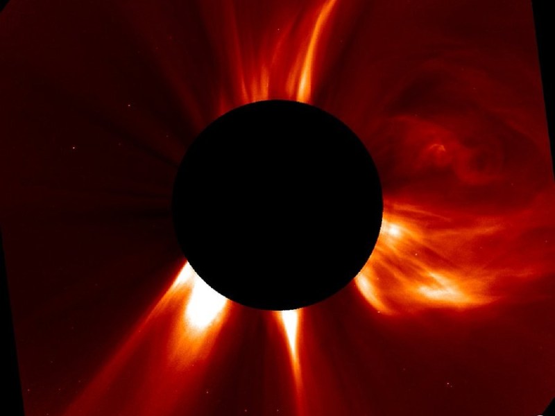 Le Soleil: une éruption de rayons X de classe&nbsp;X